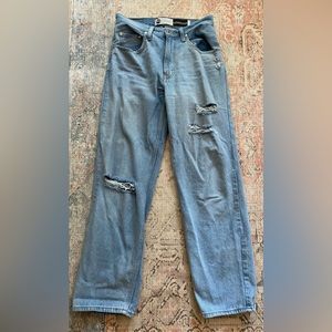 Levi’s ‘94 Baggy Silvertab Jeans Mid Rise Straight Leg Size 27